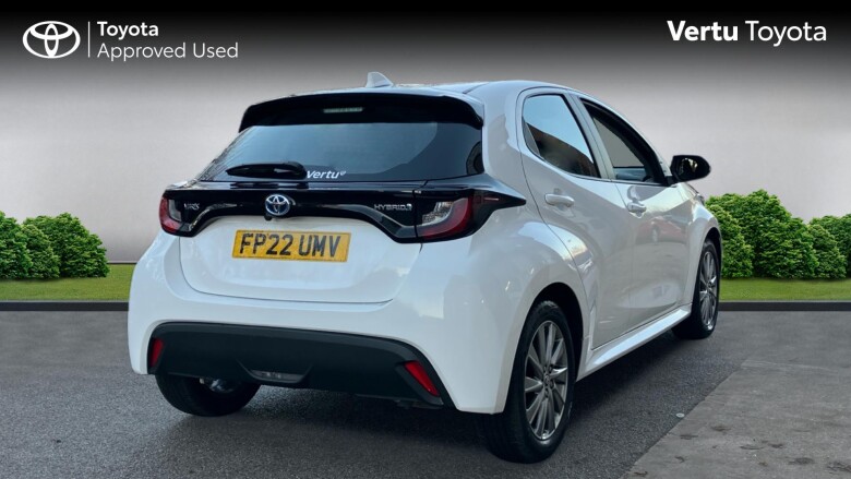 Toyota Yaris 1.5 Hybrid Icon 5dr CVT Hybrid Hatchback